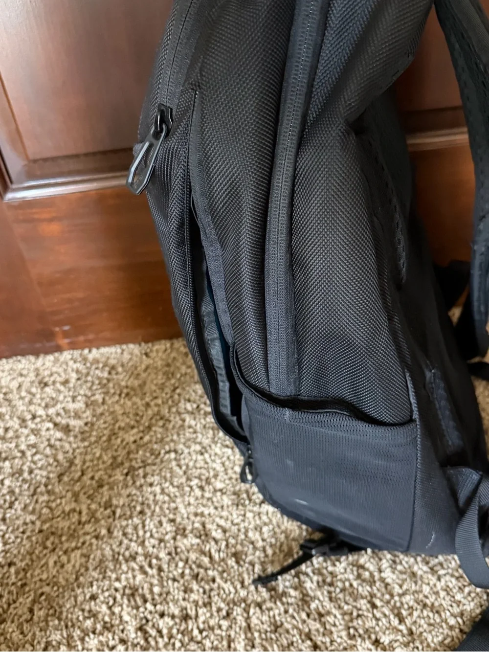 Thule Black Backpack with White Logo - Commuter Pack